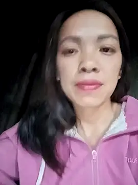 Snapshot of Andrea-688 chatting on February 21, 2026, 12:44 am Andrea-688 online show from February 21, 2026, 12:44 am