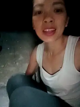 Snapshot of Andrea-688 chatting on March 19, 2026, 10:47 pm Andrea-688 online show from March 19, 2026, 10:47 pm