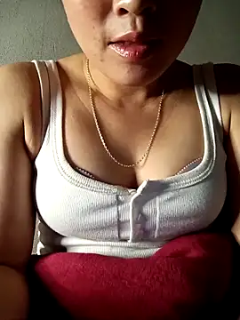 May-Ne online show from March 14, 2026, 3:50 pm