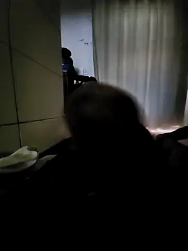 marreta240675 online show from March 4, 2026, 10:21 am