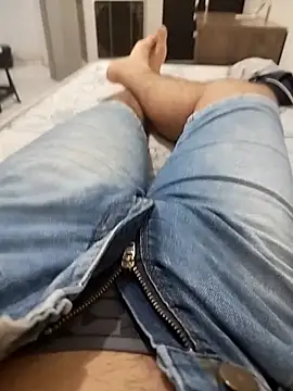 senalbxy online show from December 19, 2025, 12:39 am