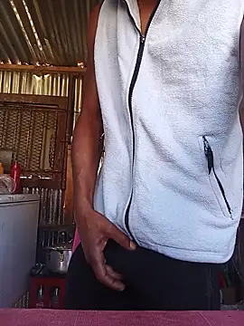 thabisozxz online show from June 14, 2026, 12:18 pm