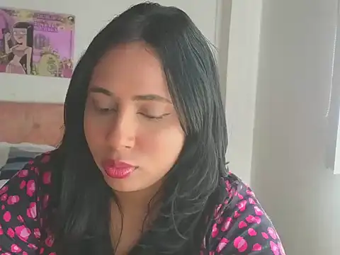 Snapshot of Valery__lovex chatting on June 2, 2026, 3:03 pm Valery lovex online show from June 2, 2026, 3:03 pm