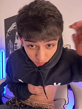 Snapshot of lian_fooxx chatting on March 16, 2026, 3:45 am lian fooxx online show from March 16, 2026, 3:45 am