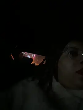 Melody39 online show from December 21, 2025, 9:49 am