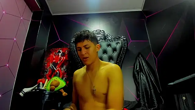 Ethan Waalker online show from March 17, 2026, 4:06 am