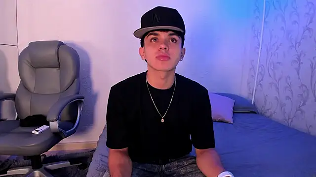  TaylorBlack online show from February 7, 2026, 11:36 am