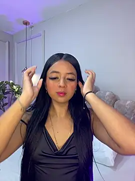 Jessie-Torres online show from February 17, 2026, 2:46 pm