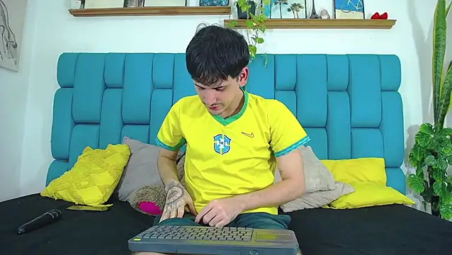 boy Dirty X online show from May 6, 2026, 5:03 am