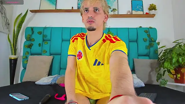boy Dirty X online show from July 30, 2026, 5:17 am