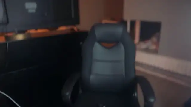 Snapshot of Melina_Diamond chatting on January 18, 2026, 9:18 pm Melina Diamond online show from January 18, 2026, 9:18 pm