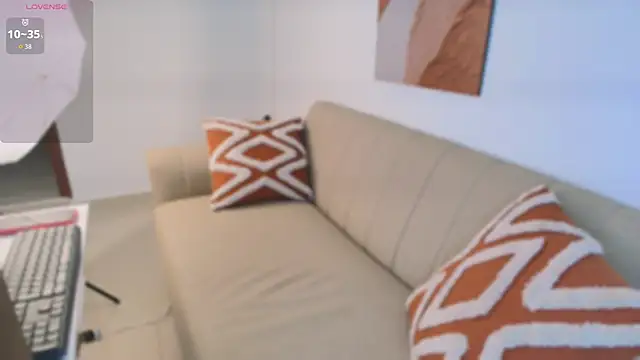 TinyCherryy online show from January 11, 2026, 3:28 pm