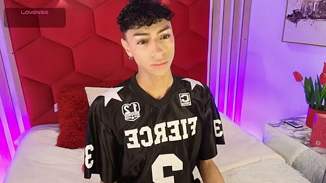 Owen JP online show from April 27, 2026, 3:04 am