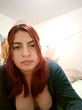 LUNARB23 online show from December 20, 2025, 6:09 am