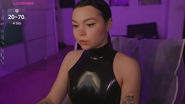 Dominatrix Alice online show from March 27, 2026, 12:16 am