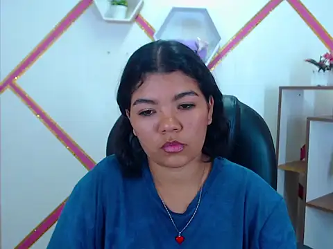 Heidy Colins online show from December 18, 2025, 1:55 am