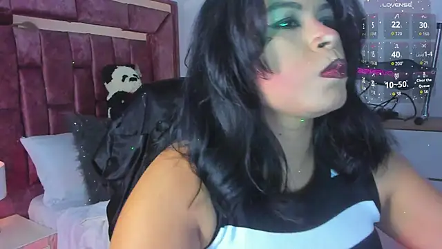 opalo youns online show from December 21, 2025, 12:40 am