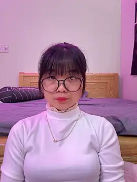 Snapshot of ___KARA___ chatting on February 22, 2026, 1:53 pm KARA online show from February 22, 2026, 1:53 pm