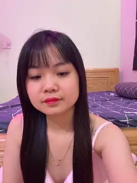 Snapshot of ___KARA___ chatting on March 8, 2026, 9:57 am KARA online show from March 8, 2026, 9:57 am