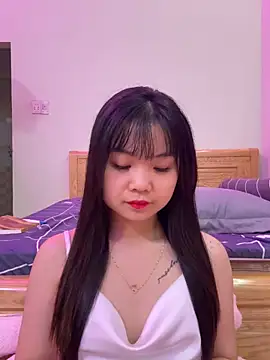 Snapshot of ___KARA___ chatting on March 9, 2026, 12:47 am KARA online show from March 9, 2026, 12:47 am