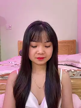 Snapshot of ___KARA___ chatting on March 25, 2026, 7:47 am KARA online show from March 25, 2026, 7:47 am