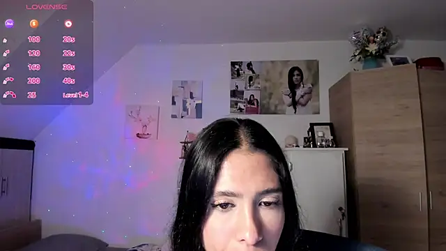 Snapshot of VEROSlen- chatting on February 15, 2026, 3:14 am VEROSlen- online show from February 15, 2026, 3:14 am