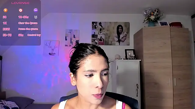 Snapshot of VEROSlen- chatting on February 16, 2026, 2:40 am VEROSlen- online show from February 16, 2026, 2:40 am