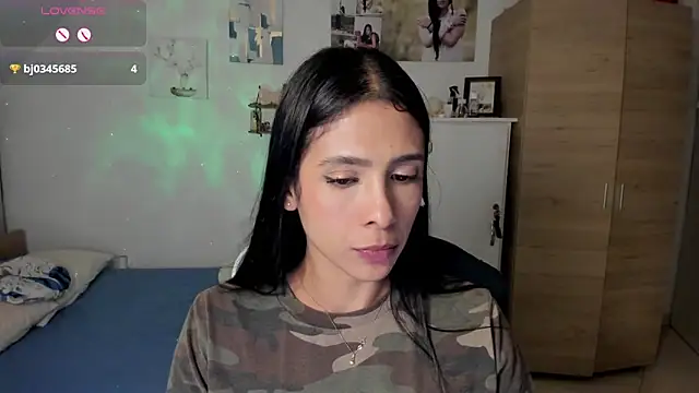 Snapshot of VEROSlen- chatting on June 16, 2026, 2:58 am VEROSlen- online show from June 16, 2026, 2:58 am