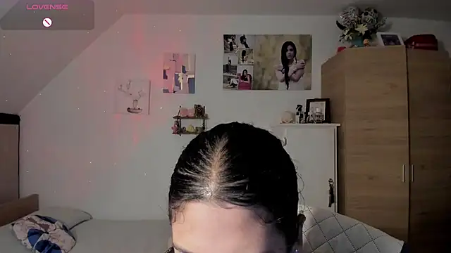 Snapshot of VEROSlen- chatting on July 25, 2026, 3:37 am VEROSlen- online show from July 25, 2026, 3:37 am