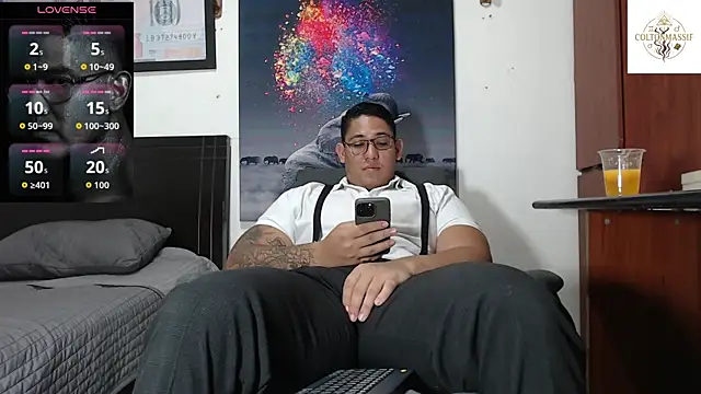 coltonmassiff online show from June 7, 2026, 6:00 pm