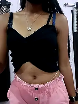 Snapshot of Honey_Pixifly chatting on January 13, 2026, 10:31 am Honey Pixifly online show from January 13, 2026, 10:31 am