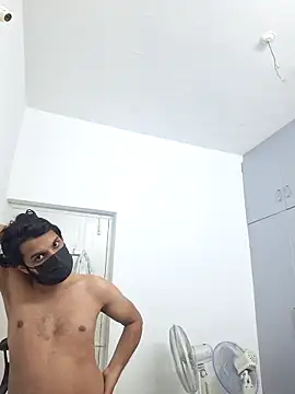 nihal4uuu online show from December 17, 2025, 4:46 pm