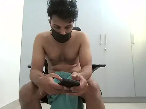 nihal4uuu online show from February 8, 2026, 6:39 am