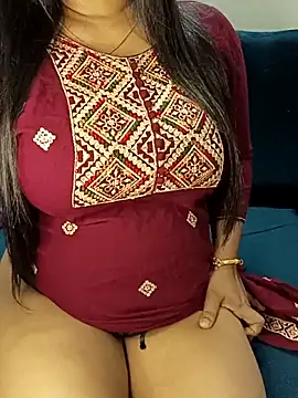 Snapshot of SSiya- chatting on June 6, 2026, 7:29 pm SSiya- online show from June 6, 2026, 7:29 pm