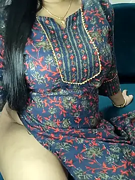 Snapshot of SSiya- chatting on June 7, 2026, 8:45 pm SSiya- online show from June 7, 2026, 8:45 pm