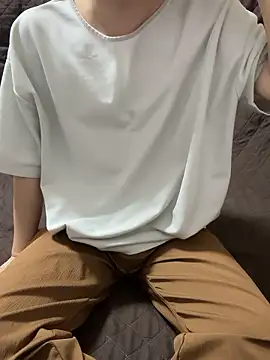 tubasa1216 online show from March 12, 2026, 12:11 pm