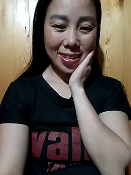 Chloe-ee online show from December 22, 2025, 2:30 am