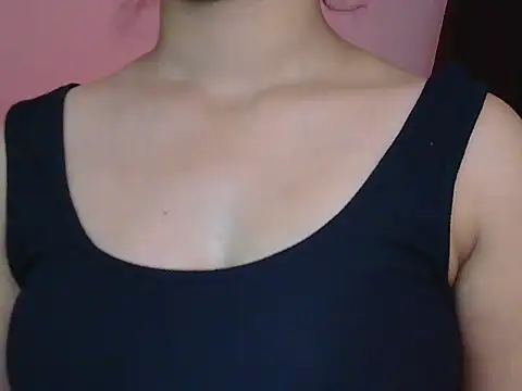 Snapshot of miss_ragni chatting on June 10, 2026, 4:39 pm miss ragni online show from June 10, 2026, 4:39 pm