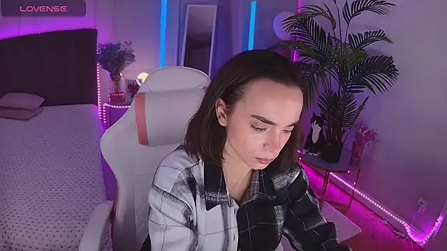 Snapshot of Dayana_Foxy chatting on December 16, 2025, 11:48 am Dayana Foxy online show from December 16, 2025, 11:48 am