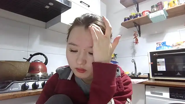 VelmaMaasch online show from December 19, 2025, 2:13 pm