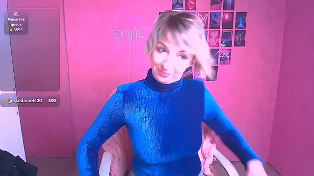 Lana Foxyy online show from March 26, 2026, 7:47 am