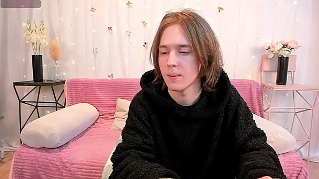 tagoyon online show from December 20, 2025, 12:45 pm