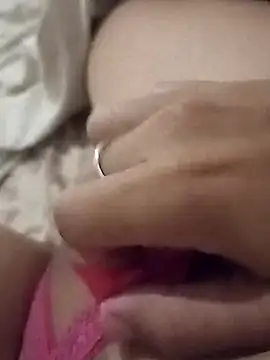 KeyliJ23 online show from December 23, 2025, 2:53 am