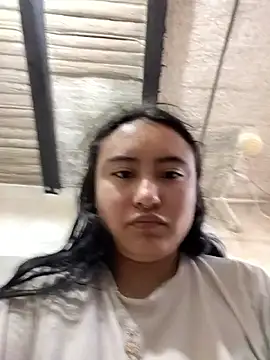 Venuz Rivers  online show from February 4, 2026, 1:06 pm