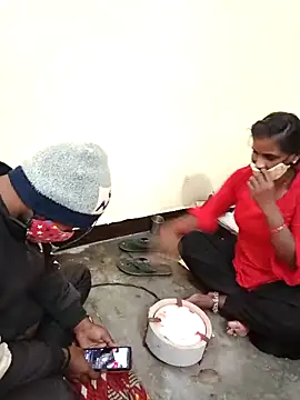 Hot sahana online show from December 20, 2025, 4:36 pm