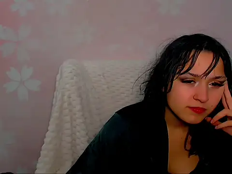 RosieSpark online show from February 3, 2026, 3:39 pm