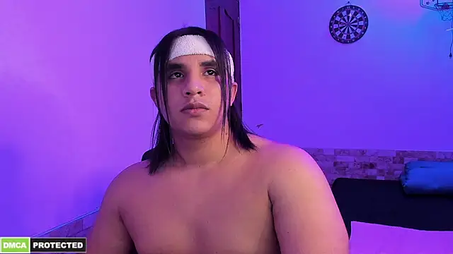latinboyfit online show from May 17, 2026, 4:25 pm