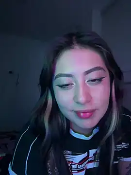 justmariee online show from March 24, 2026, 4:50 am