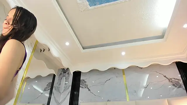 VictoriaKyros online show from April 9, 2026, 2:22 am