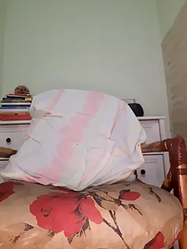 Erospentelhudo online show from March 1, 2026, 2:35 am